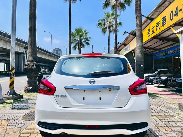 NISSAN日產 TIIDA  第9張相片