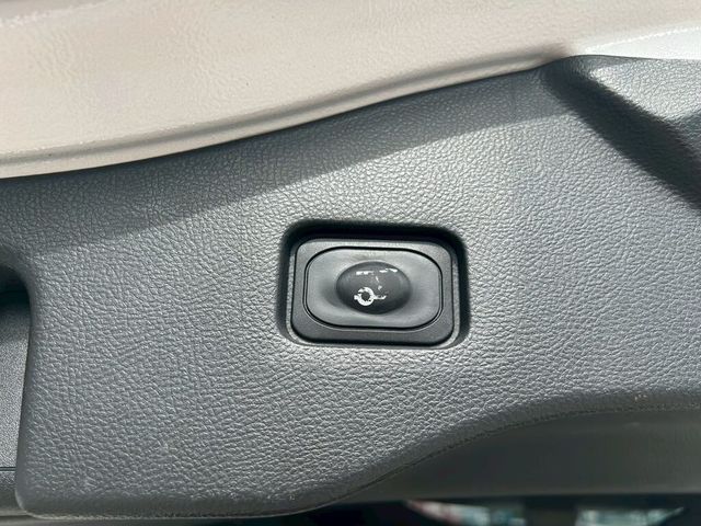 FORD福特 MONDEO  第15張相片