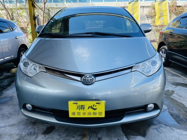 TOYOTA豐田 PREVIA  第2張相片