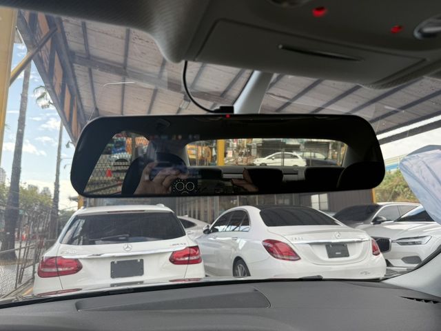 AUDI奧迪 A4  第11張相片