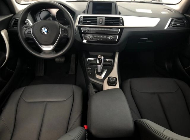 BMW寶馬 118I  第6張相片