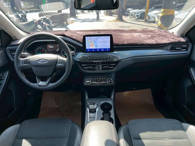 FORD福特 FOCUS ACTIVE  第4張相片