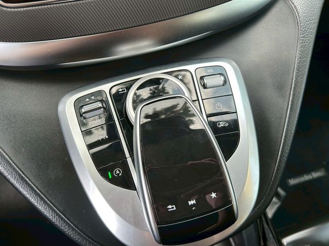 M-BENZ賓士 V250 D  第6張相片