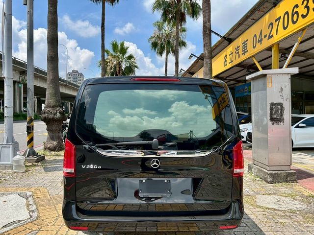 M-BENZ賓士 V250 D  第13張相片