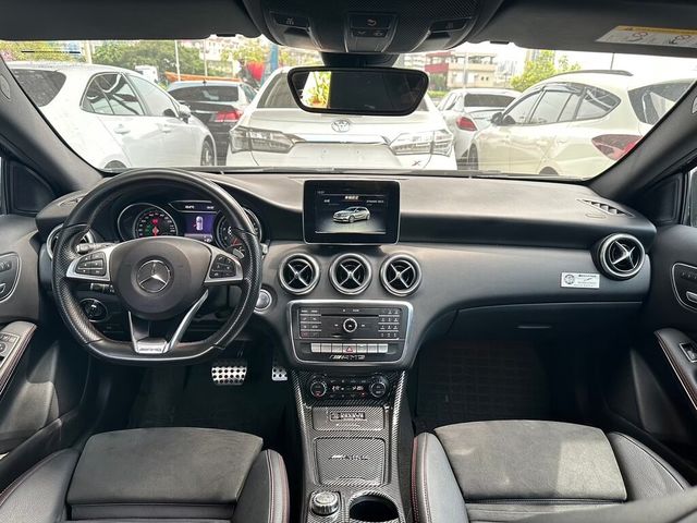 M-BENZ賓士 A180  第2張相片