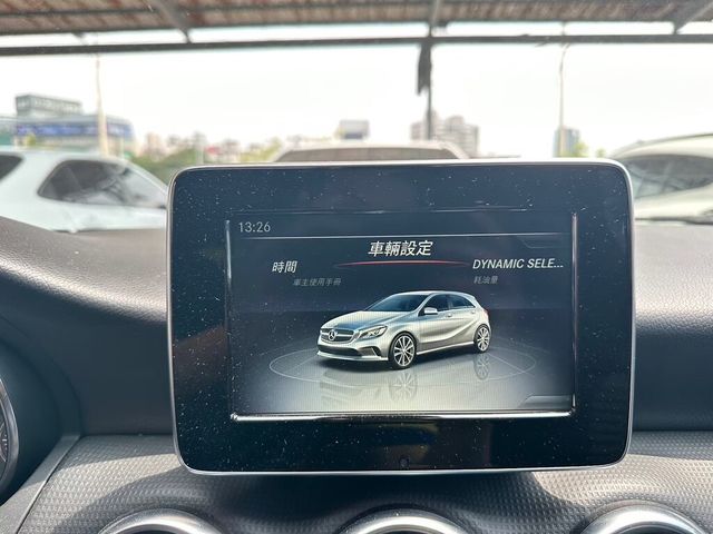 M-BENZ賓士 A180  第4張相片