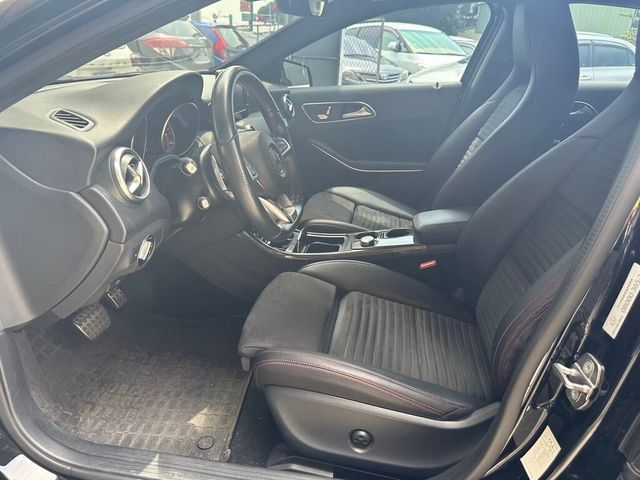 M-BENZ賓士 A180  第9張相片