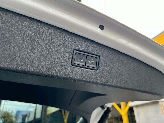 VOLKSWAGEN福斯 TIGUAN  第16張相片