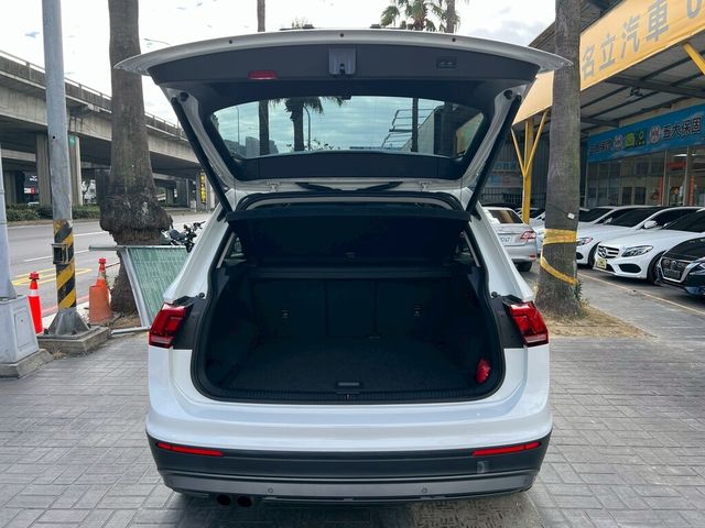 VOLKSWAGEN福斯 TIGUAN  第17張相片