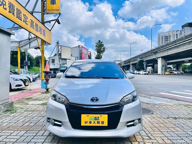 TOYOTA豐田 WISH  第2張相片