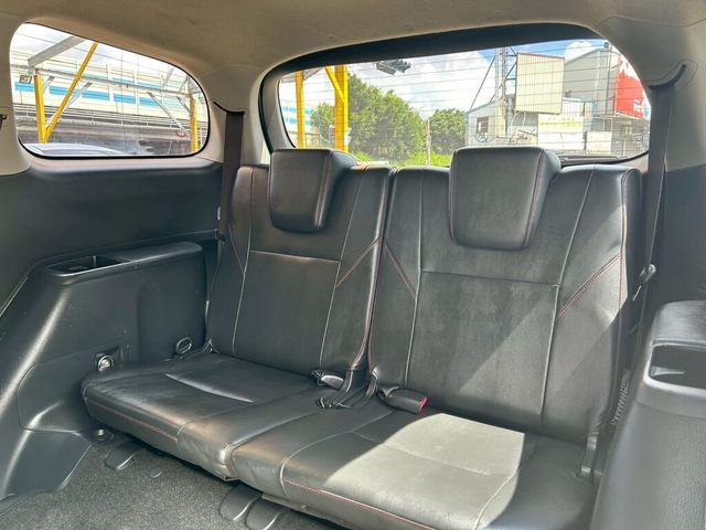 TOYOTA豐田 WISH  第12張相片