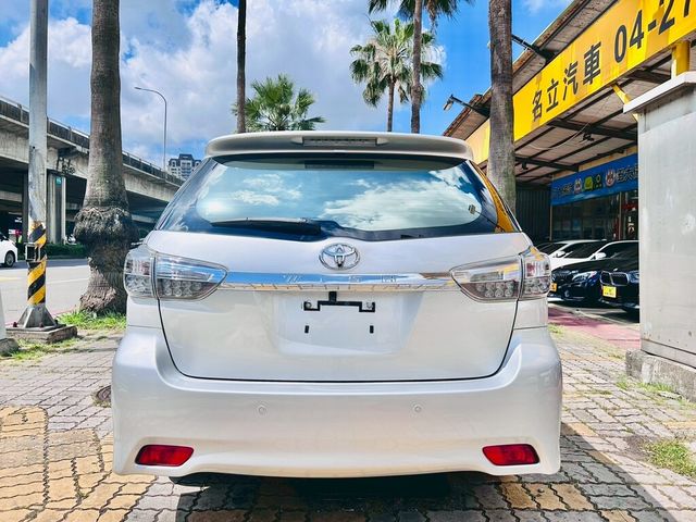TOYOTA豐田 WISH  第15張相片