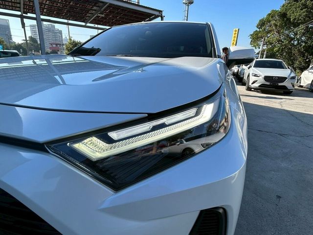 TOYOTA豐田 RAV4  第15張相片