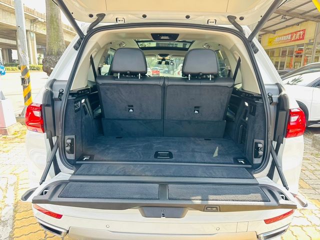 BMW寶馬 X7 XDRIVE40I  第6張相片