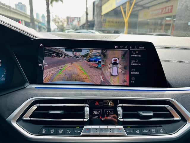 BMW寶馬 X7 XDRIVE40I  第14張相片