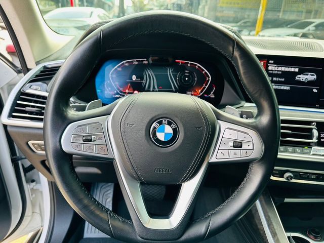 BMW寶馬 X7 XDRIVE40I  第16張相片