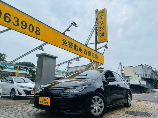 TOYOTA豐田 ALTIS  第1張相片