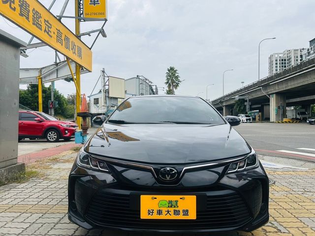 TOYOTA豐田 ALTIS  第2張相片