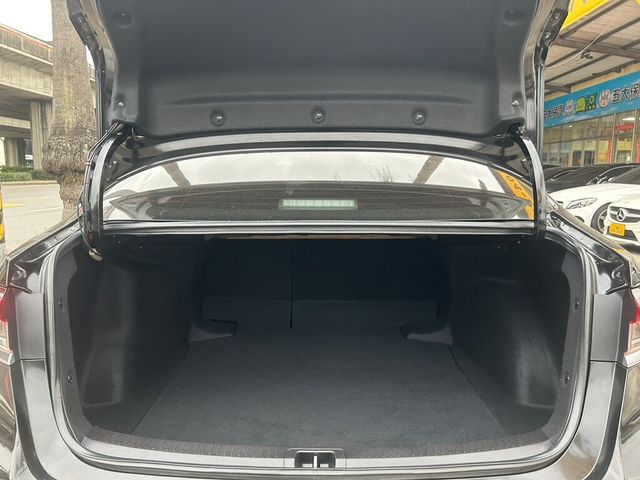 TOYOTA豐田 ALTIS  第9張相片