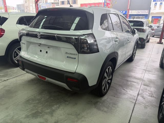 SUZUKI鈴木 SX4  第6張相片