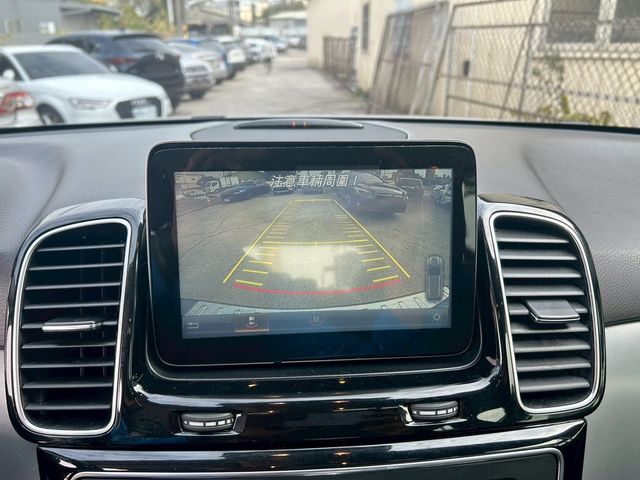 M-BENZ賓士 GLE400  第5張相片