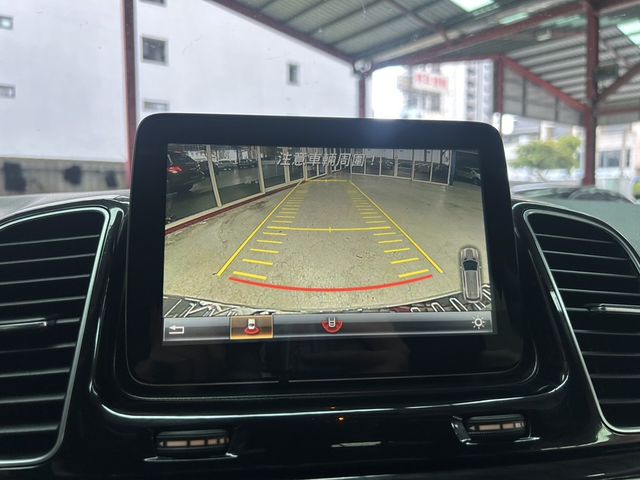 M-BENZ賓士 GLE400  第17張相片