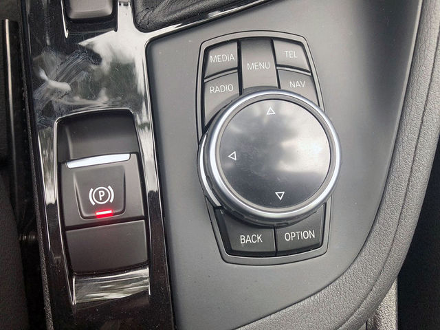 BMW寶馬 X1  第11張相片