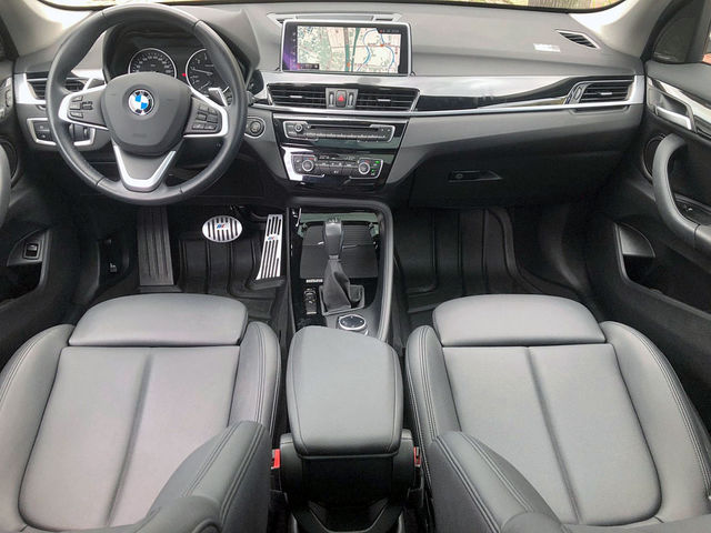 BMW寶馬 X1  第12張相片