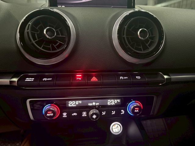 AUDI奧迪 A3  第9張相片