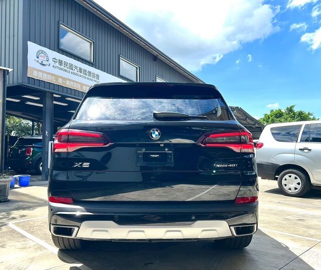 BMW寶馬 X5 XRDIVE40I  第18張相片