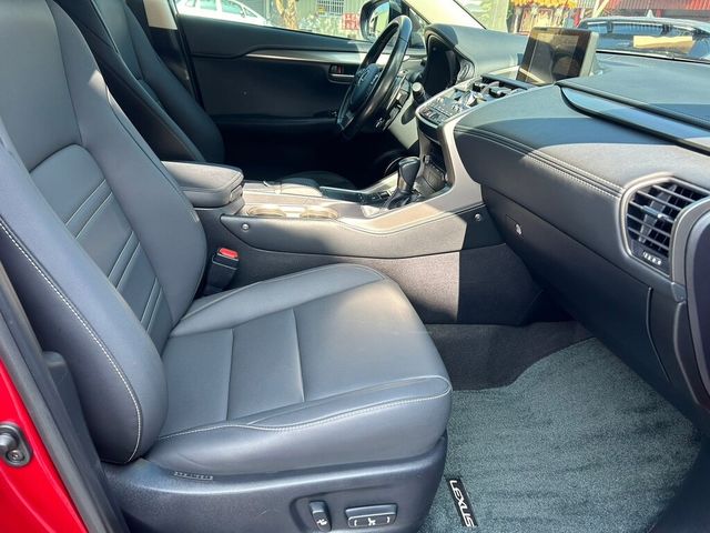 LEXUS凌志 NX200  第6張相片