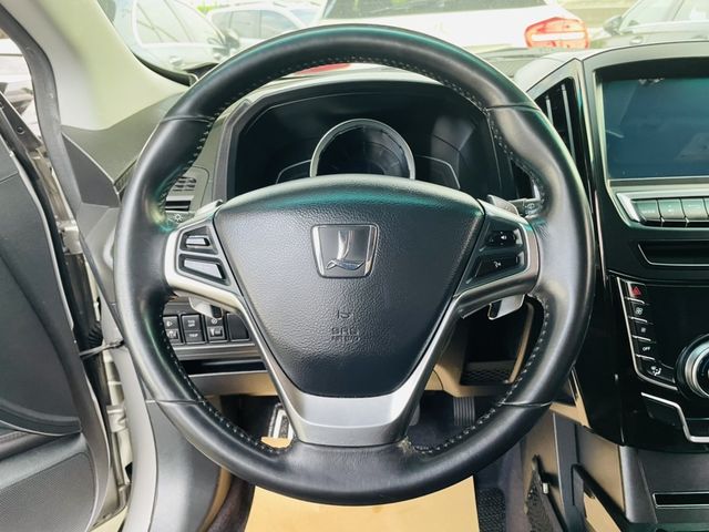 LUXGEN納智捷 U6 TURBO  第3張相片