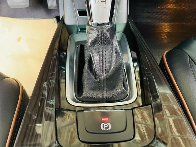 LUXGEN納智捷 U6 TURBO  第7張相片