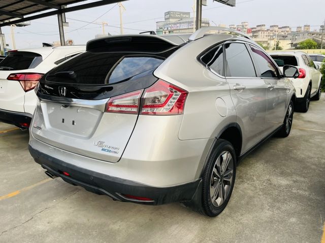 LUXGEN納智捷 U6 TURBO  第11張相片