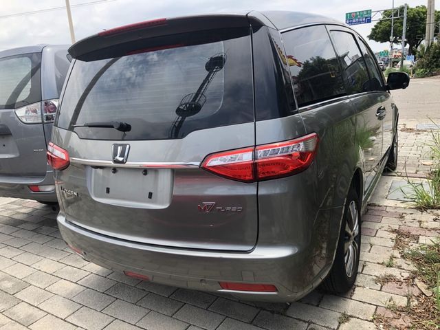 LUXGEN納智捷 7 MPV  第7張相片
