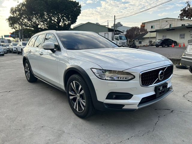 VOLVO富豪 V90 CROSS COUNTRY  第3張相片