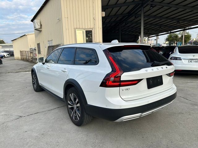 VOLVO富豪 V90 CROSS COUNTRY  第15張相片