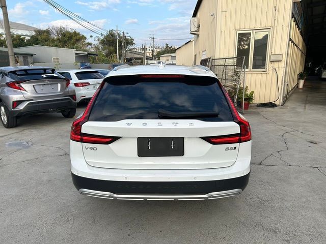 VOLVO富豪 V90 CROSS COUNTRY  第17張相片