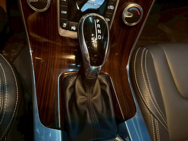 VOLVO富豪 S60  第11張相片