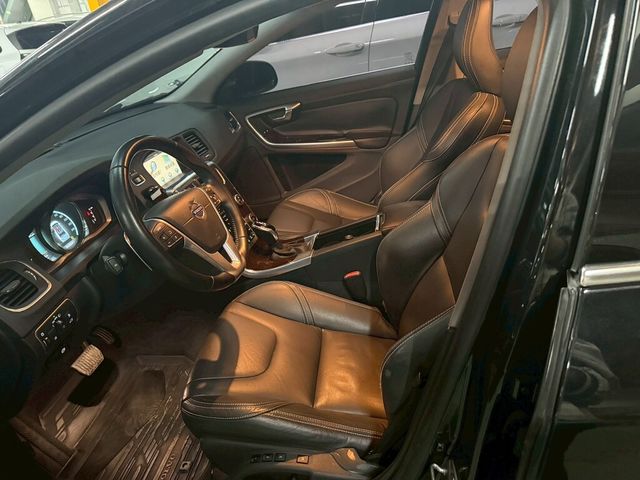 VOLVO富豪 S60  第13張相片