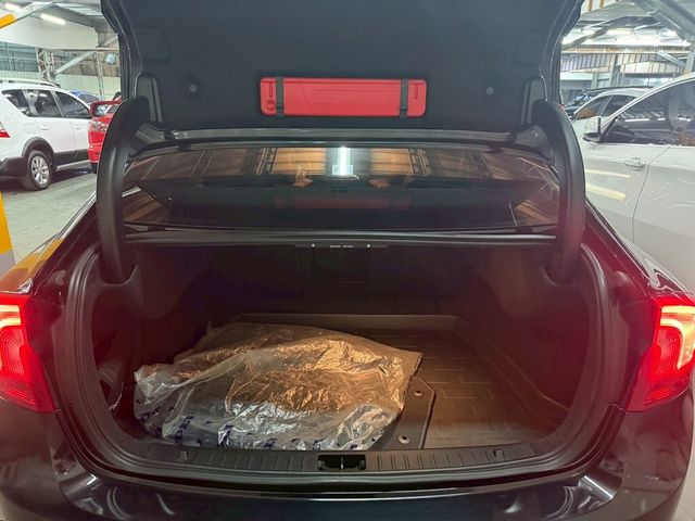 VOLVO富豪 S60  第17張相片