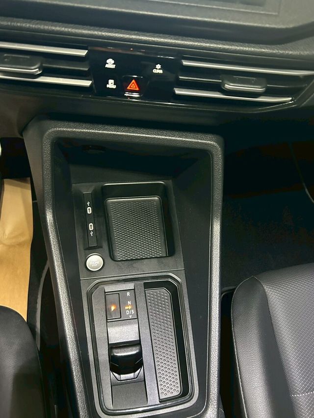 VOLKSWAGEN福斯 CADDY  第11張相片