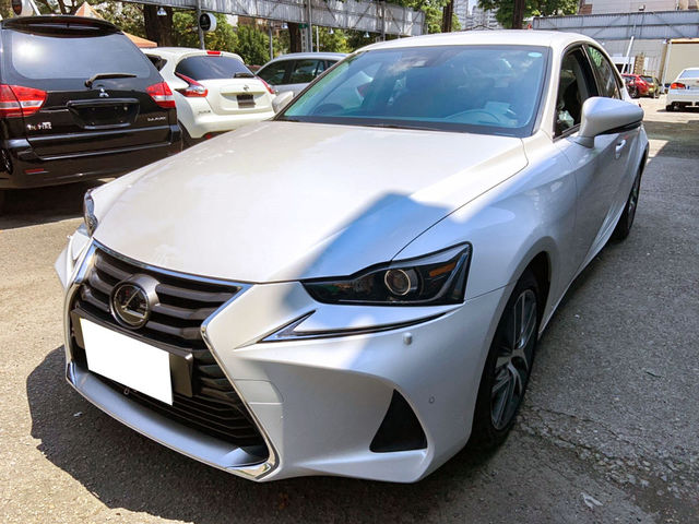 LEXUS凌志 IS 300H  第1張相片
