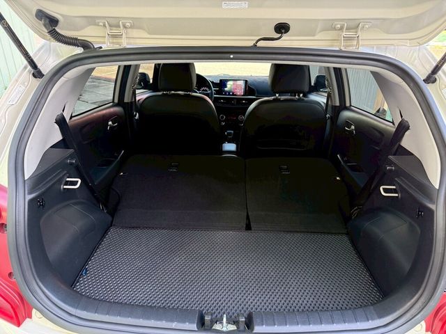 KIA起亞 PICANTO  第13張相片