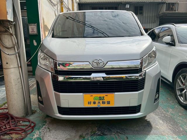 TOYOTA豐田 HIACE  第1張相片
