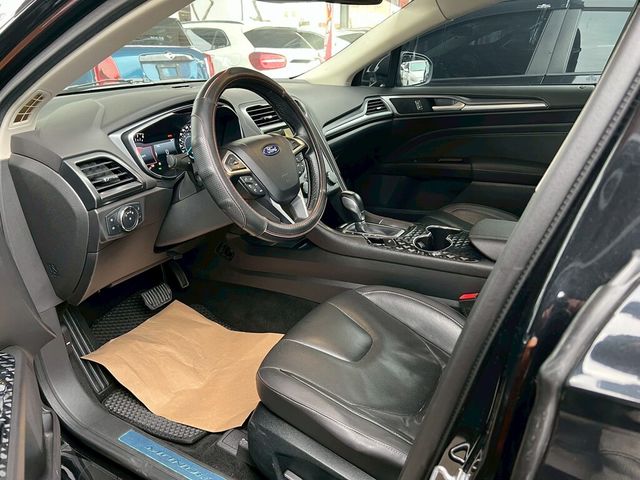 FORD福特 MONDEO  第10張相片