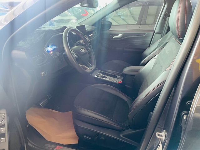 FORD福特 KUGA  第9張相片