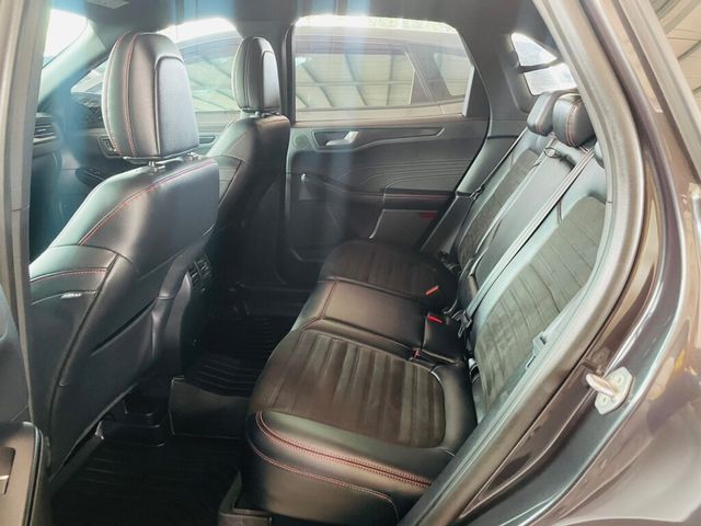 FORD福特 KUGA  第10張相片