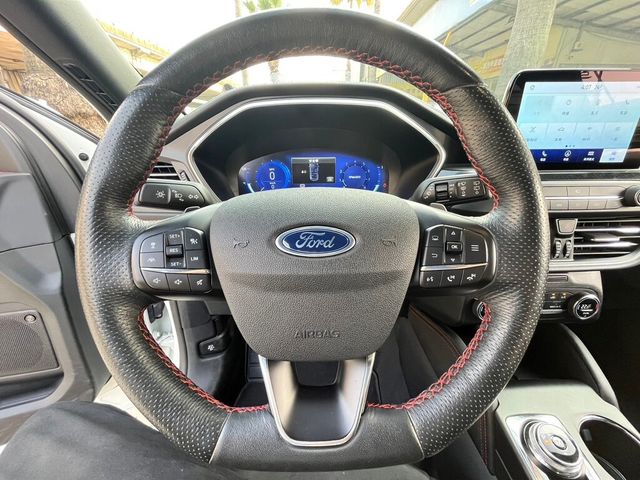 FORD福特 KUGA  第3張相片