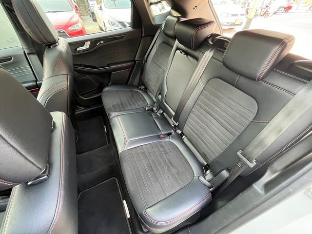 FORD福特 KUGA  第10張相片